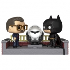 Batman w/ Bat Signal Movie Moment Pop!